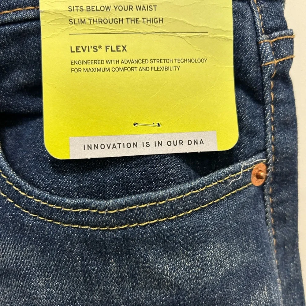 Levi's 512 Dark Blue Jeans - NWT 29x30 - Picture 3 of 7